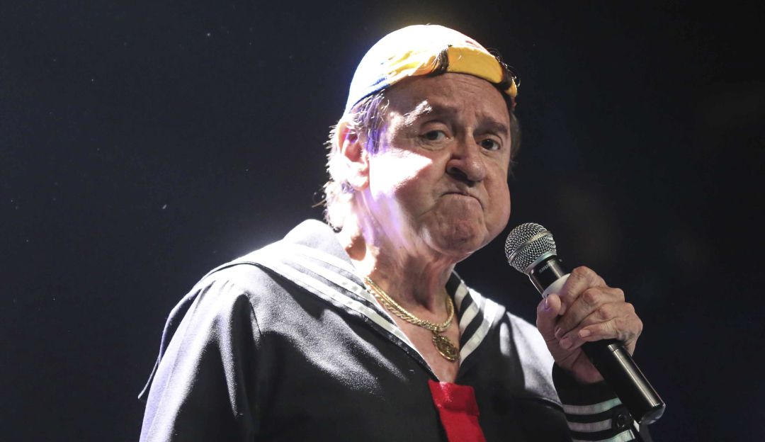 Carlos Villagrán interpretando a ‘Quico’