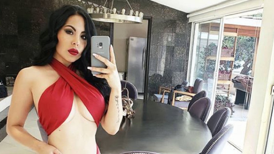 Verónica Flores, la playboy que calienta las redes sociales