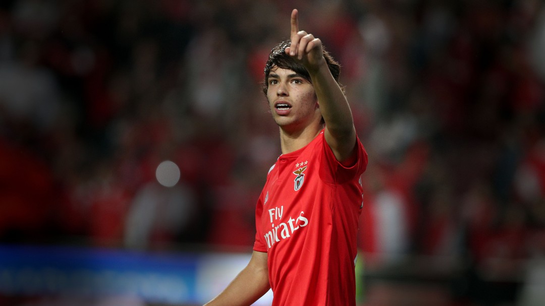 Benfica "analiza" la oferta de 126 millones de Euros del Atlético por Joao