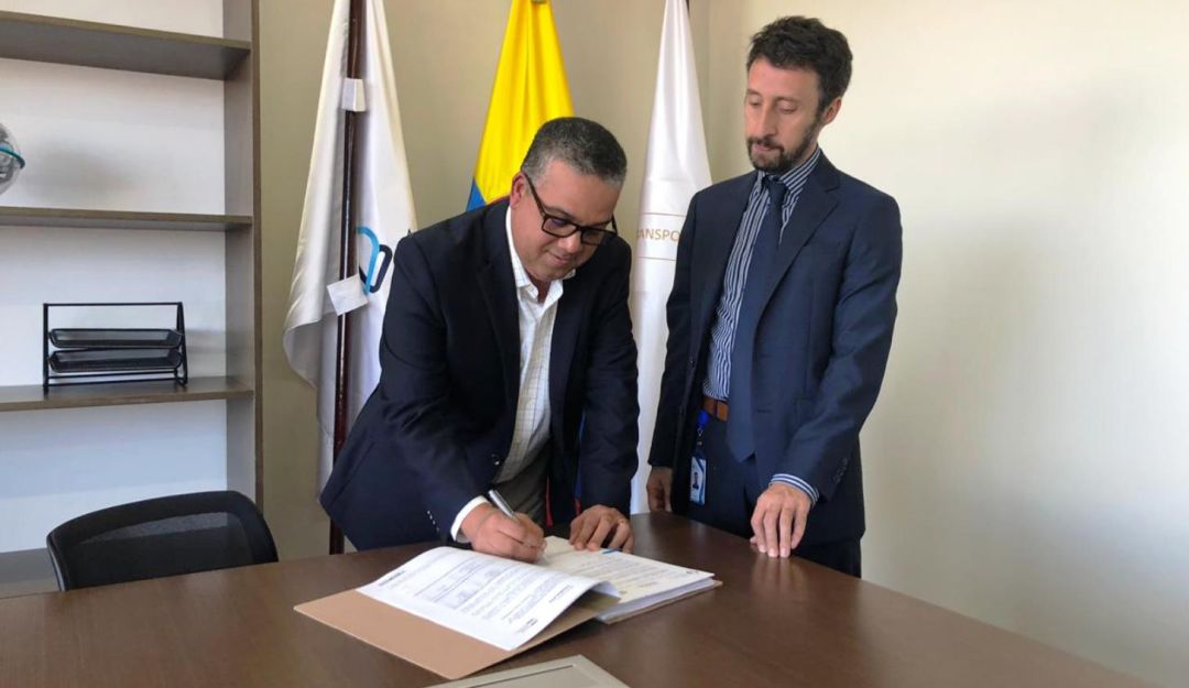 Alcalde Pedrito Pereira Agencia Nacional de Vías: Alcalde Pedrito Pereira firma convenio con Agencia Nacional de Vías