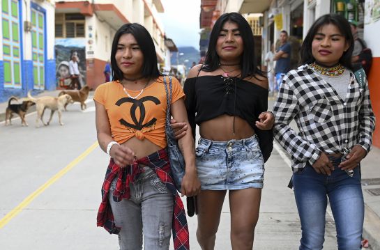 Transexuales Colombia: Indígenas trans en Colombia, una vida en fuga entre cafetales Transexuales Colombia: Indígenas trans en Colombia, una vida en fuga entre cafetales
