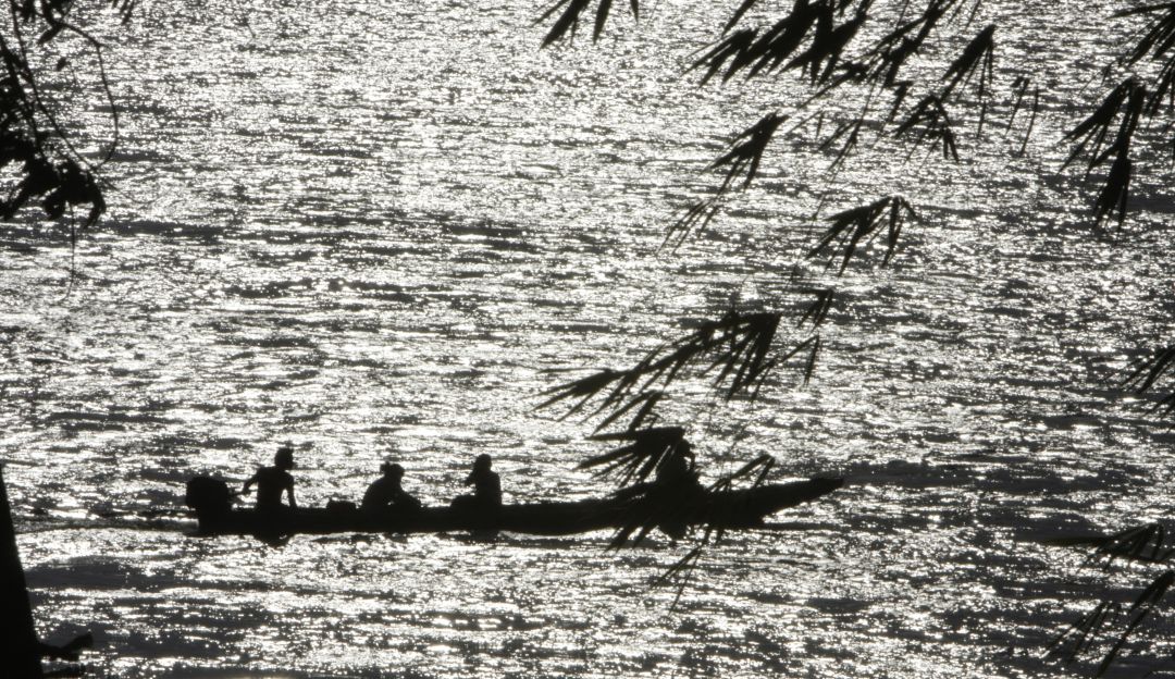 Hallan cuerpo de menor tras hundimiento de embarcación en el río Casanare