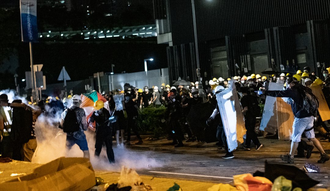 Invasión al parlamento de Hong Kong.