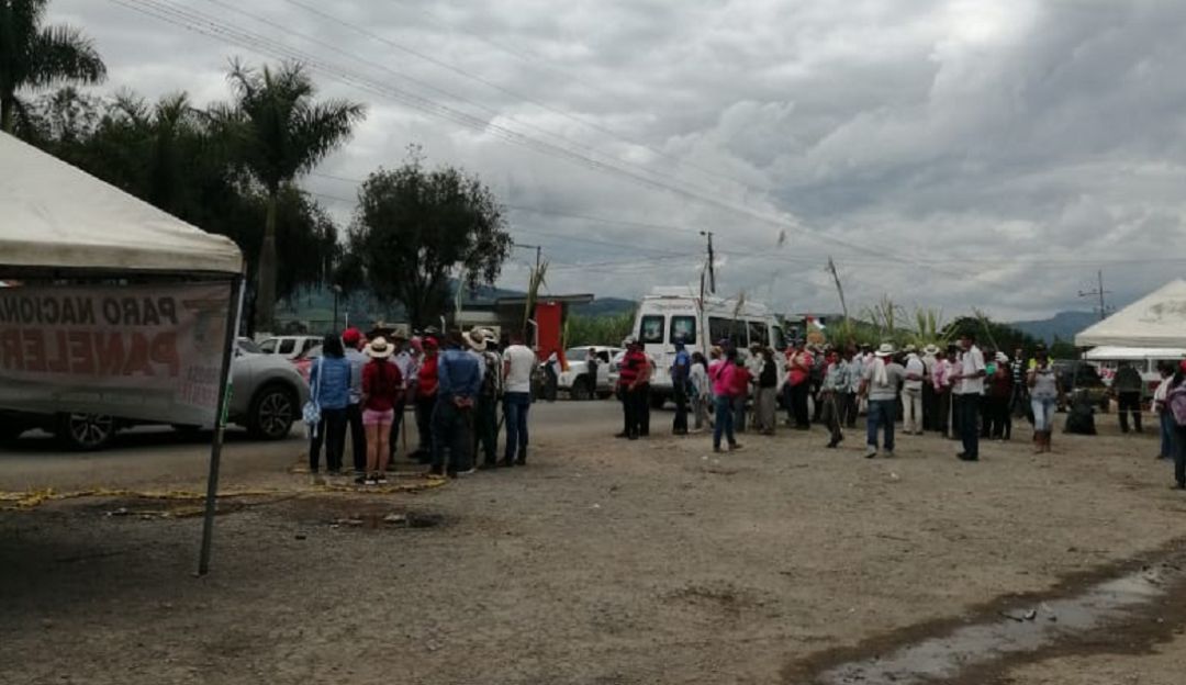 Tercer día de diálogo entre MinAgricultura y paneleros para acabar el paro: Tercer día de diálogo entre MinAgricultura y paneleros para acabar el paro