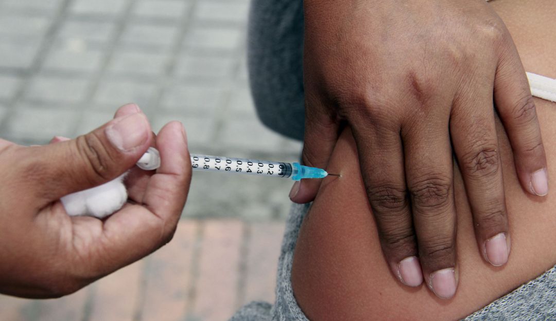 coronavirus en Colombia: Vacunas y tratamiento a enfermedades crónicas, crucial en la pandemia
