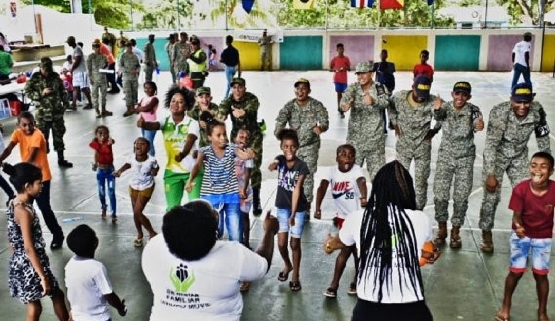 Exitosa jornada de apoyo social realizó la Armada en San Andrés