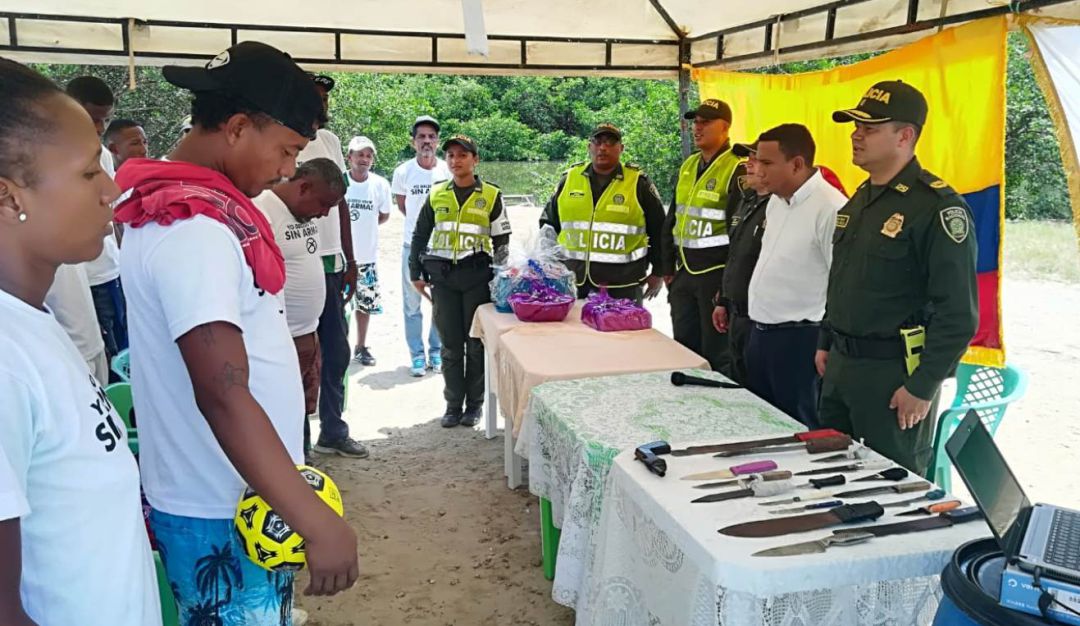 Pandillas dejan armas acto paz Cartagena: Pandillas dejan sus armas tras un acto de paz en Cartagena