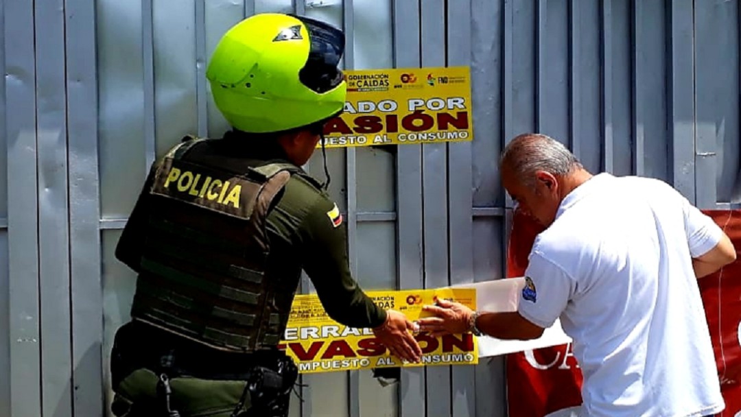 Cierran 14 establecimientos comerciales en Caldas