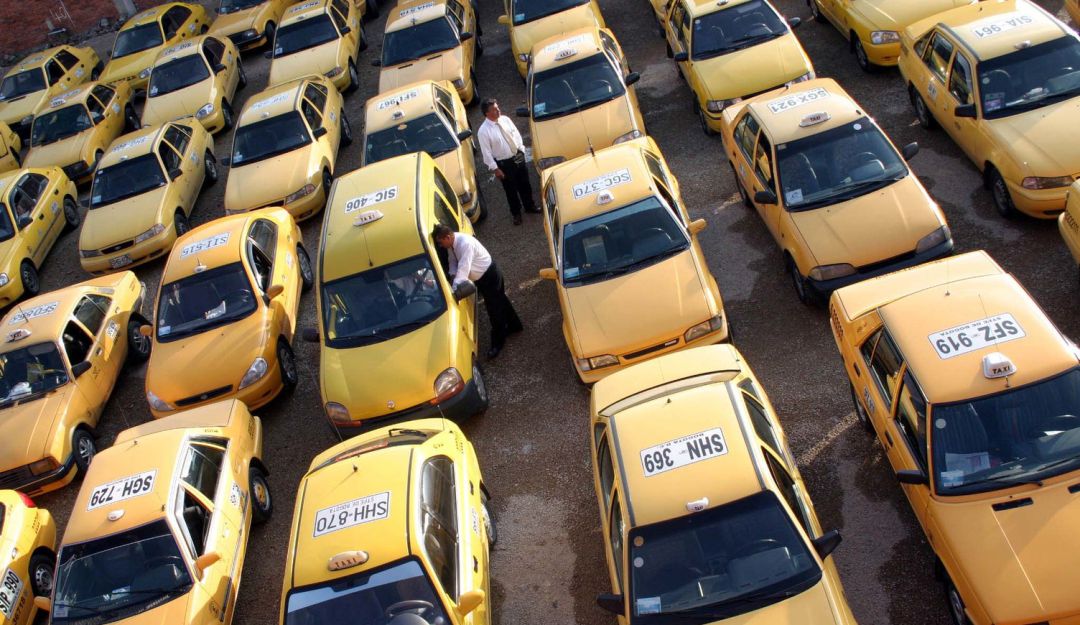 Protesta de taxistas en Pereira: Más de siete millones anuales es lo que cuesta ser taxista en Pereira