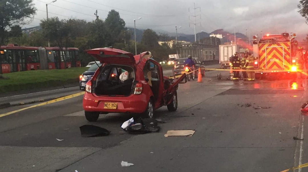 Un muerto y tres heridos en accidente en la Autopista Norte