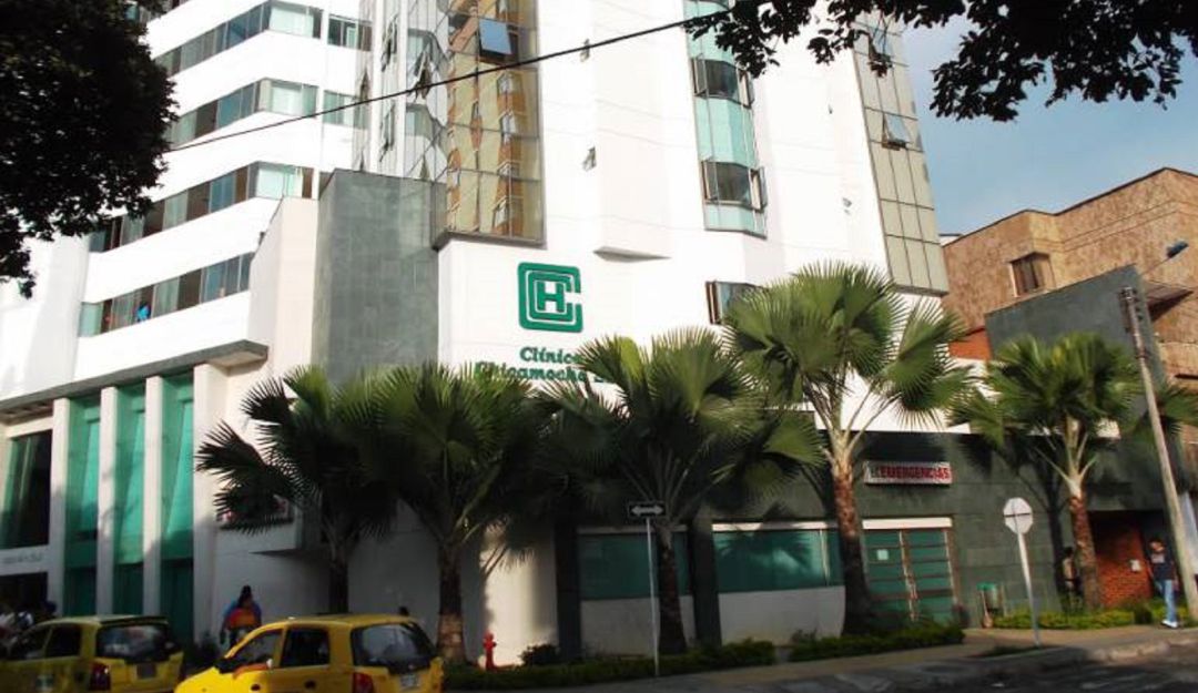 BUCARAMANGA CLINICA CHICAMOCHA URGENCIAS NO HAY ESPACIO: Colapsó sala de urgencias de las dos sedes de la Clínica Chicamocha