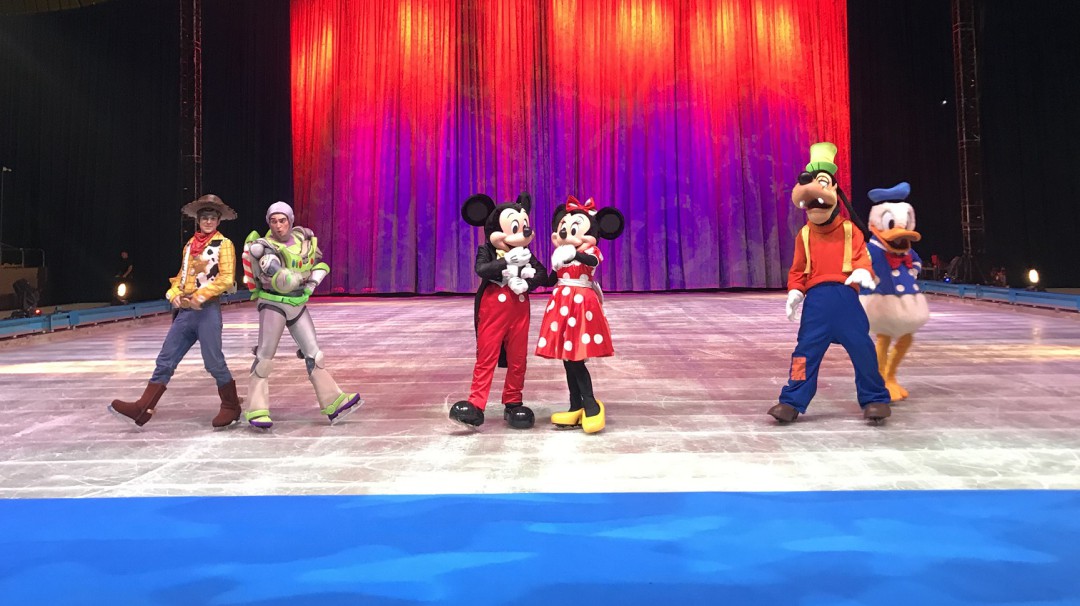 Disney On Ice celebra 100 años de magia en Medellín
