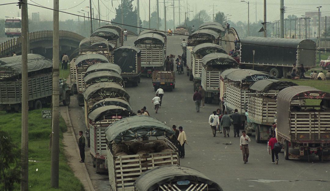 Restricción camiones de carga: Cuatro meses más de restricción de camiones por la calle 13