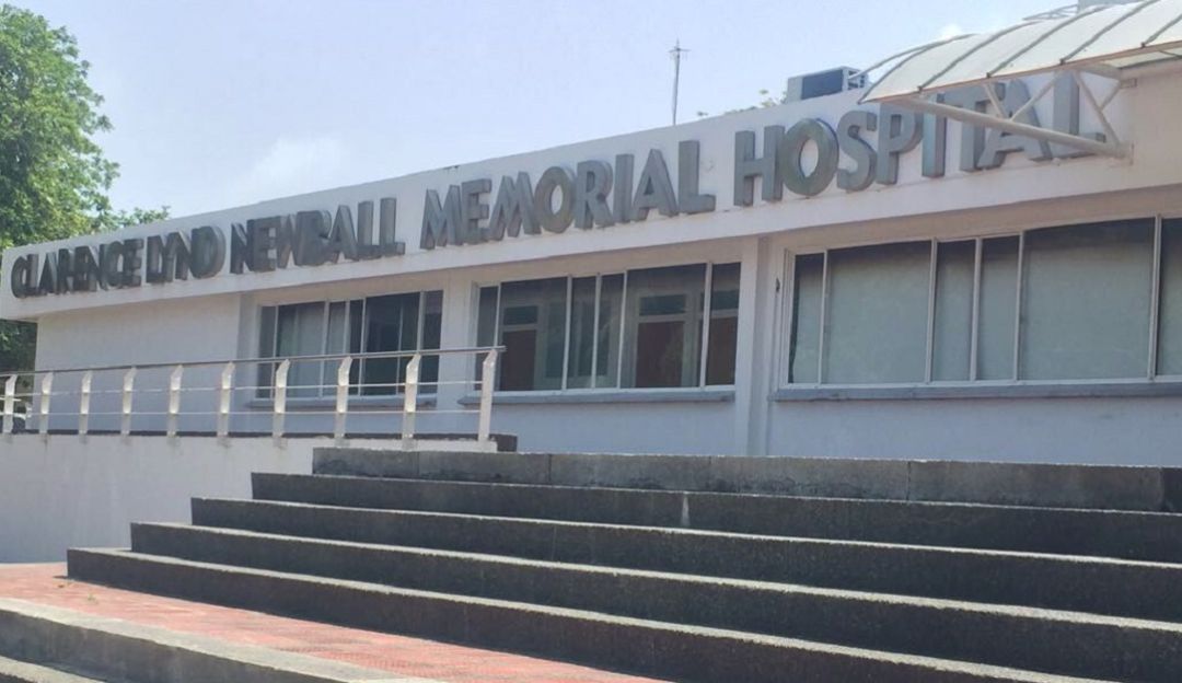 Hospital Departamental de San Andrés donde permanece la extranjera.