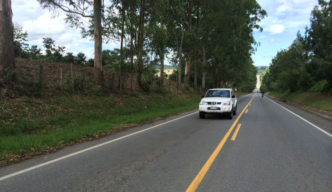 Carretera La Vega – Villeta estará cerrada hasta diciembre: En diciembre quedará reabierta operación del carril La Vega –Villeta