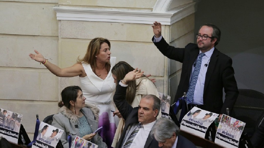 Uribismo propone sala temporal en corte suprema que estudie doble instancia