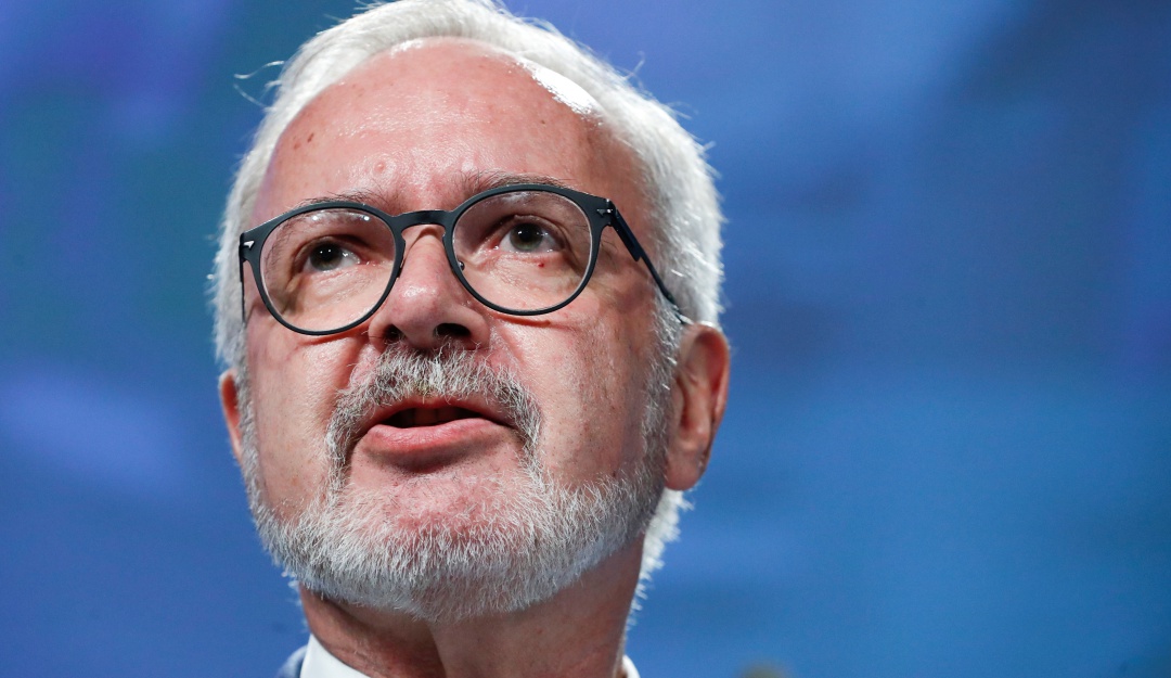 Inversiones en Colombia: Presidente de Banco Europeo de Inversiones comienza visita a Colombia