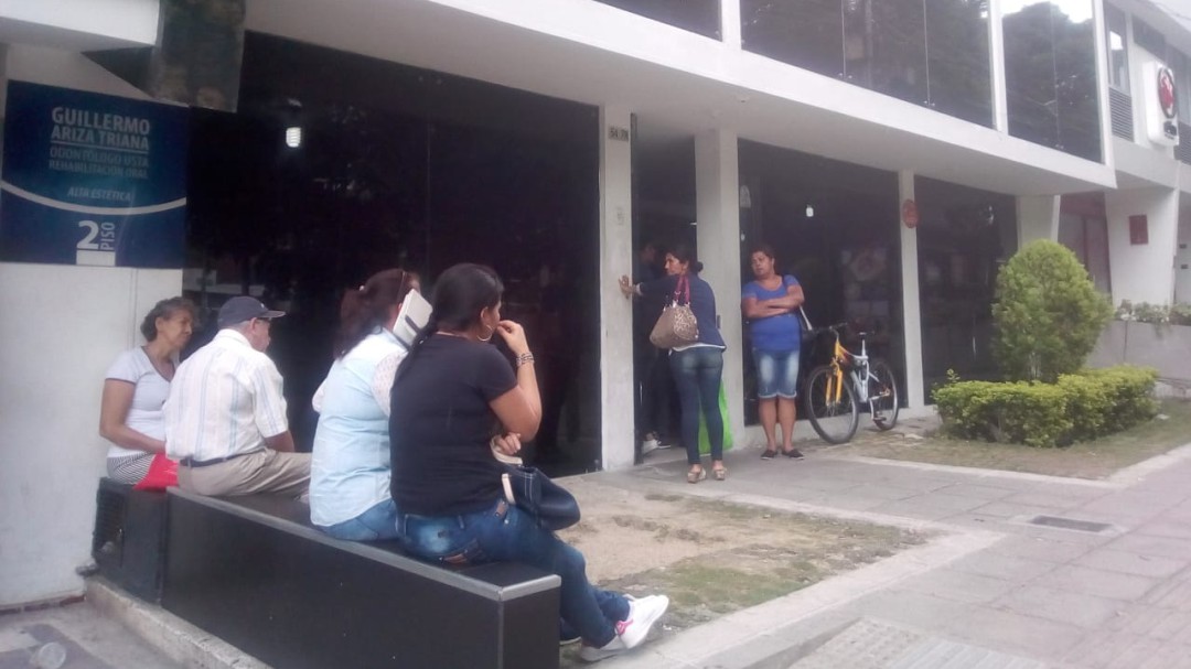 Usuarios de SaludVida denuncian problemas