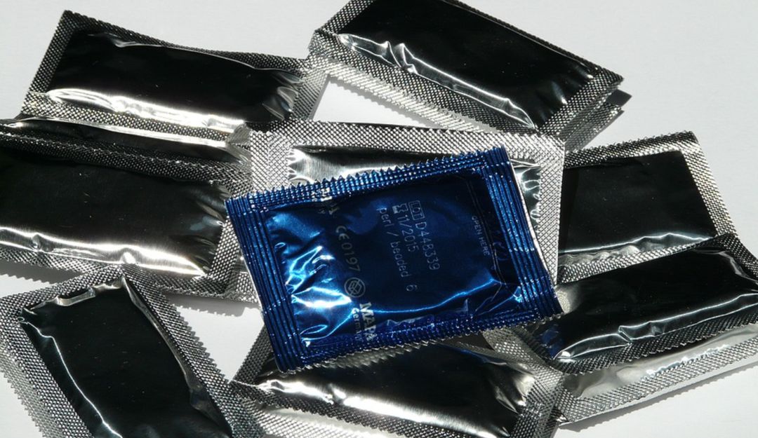 Condones: Incautan 350.000 condones usados que limpiaban y se vendían como nuevos