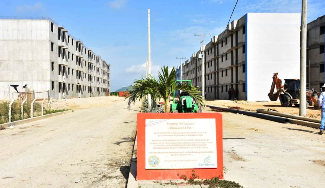 Vivienda de interés social en Cartagena: Realizan proceso pedagógico a 400 beneficiarios de vivienda en Cartagena
