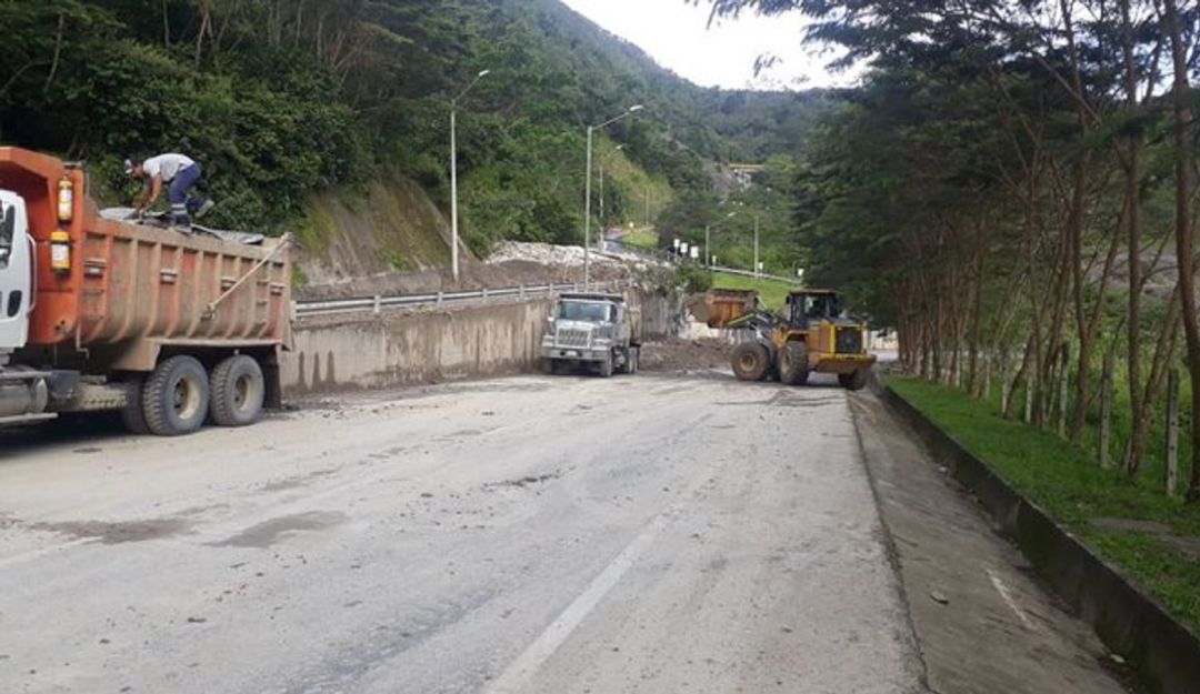 Vía Bogotá - Villavicencio: Más de 90.000 pasajeros movilizados vía aérea por cierre de vía al Llano