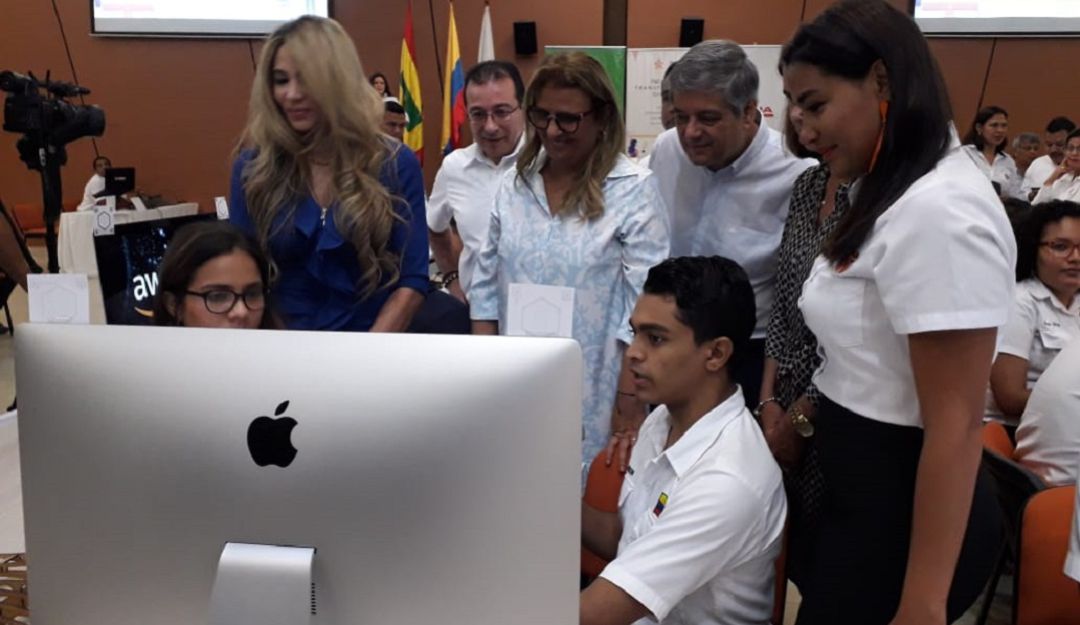 Estudiante: Amazon Web Services capacitará a 2.000 jóvenes de Barranquilla