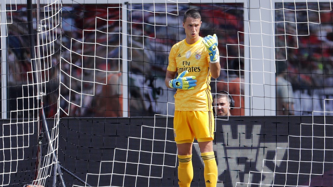 Un saque de meta polémico que revoluciona el fútbol