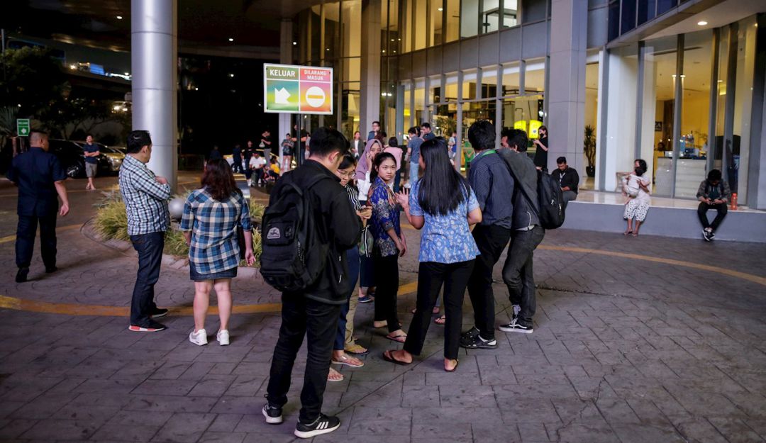 Terremoto en Indonesia: Alerta de tsunami por fuerte sismo en el sudoeste de Indonesia