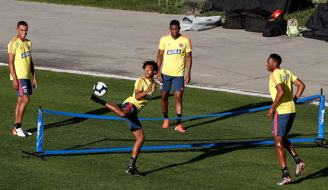 selección colombia cuadrado mina borja: La selección Colombia a puro baile