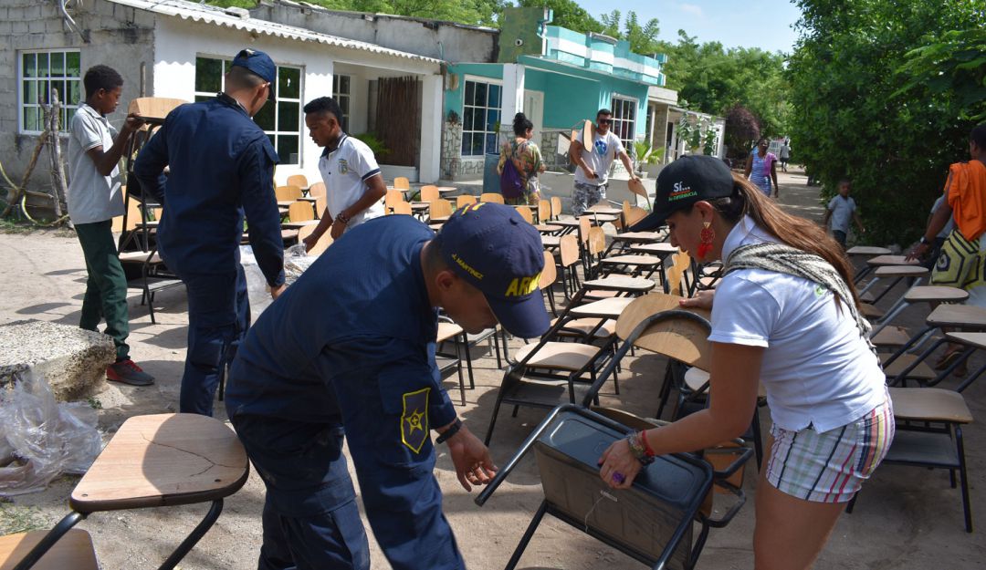 Armada en Cartagena: Armada realiza brigada de atención en el corregimiento de Punta Arena
