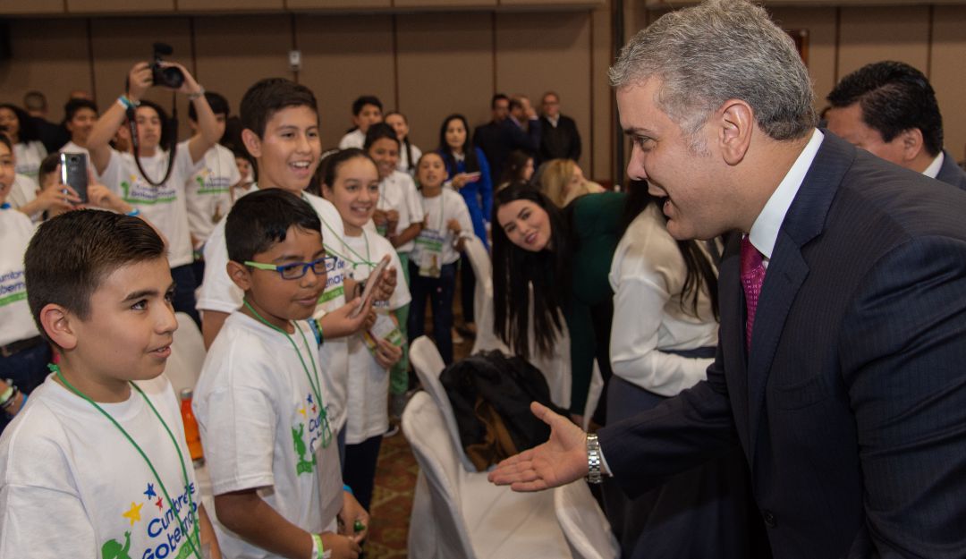 Duque rinde homenaje a las mujeres de la independencia
