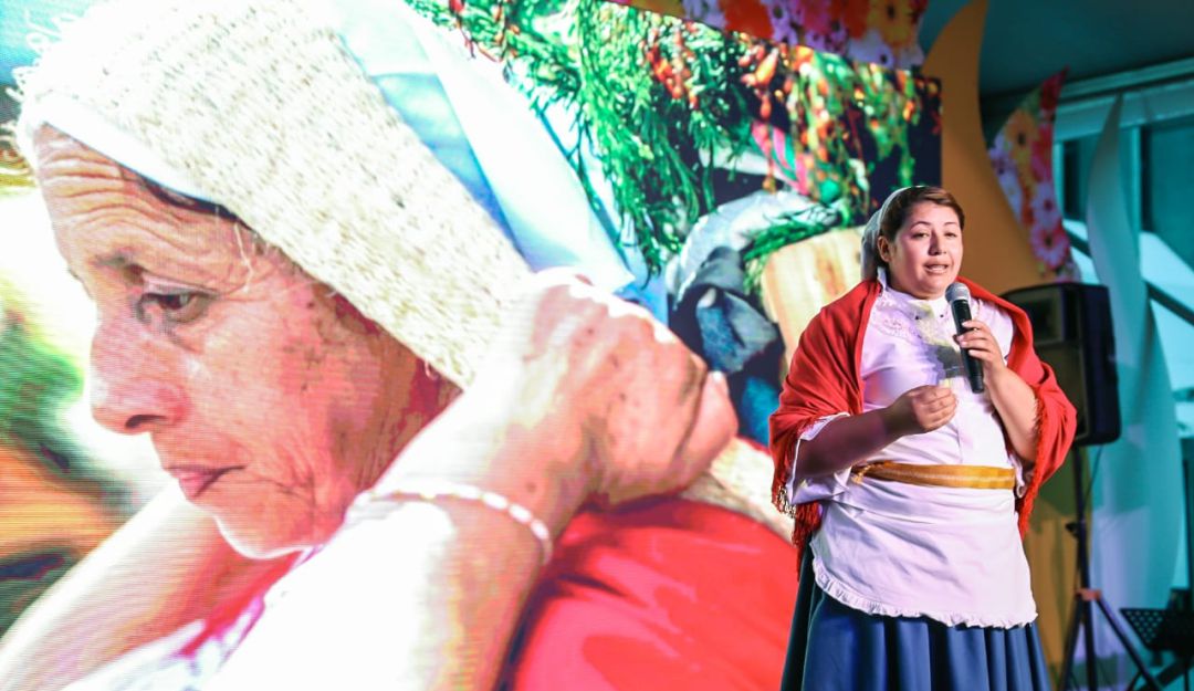 Angela Maria Patiño desde la Corporación de Silleteros de Santa Elena invita para que durante todo el año apoyen a los campesinos de esta región.