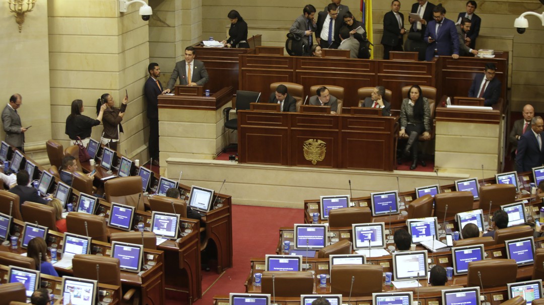 Ministra de Transporte responderá en el Senado por deuda de Odebrecht