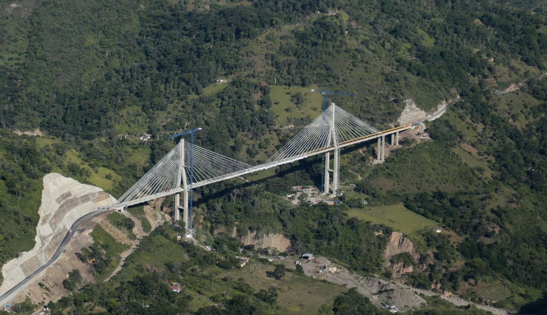 Vías urbanas: Sacyr: El puente Hisgaura está listo para dar al servicio