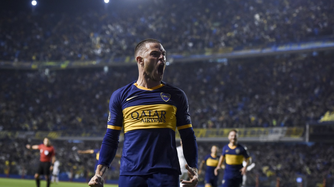 El uruguayo Nández reclama porcentaje de su venta a Boca Juniors