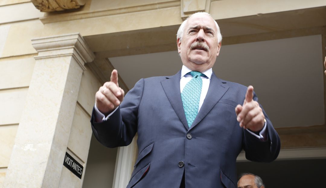 Pastrana Jeffrey Epstein: Expresidente Pastrana explica cómo conoció a Jeffrey Epstein