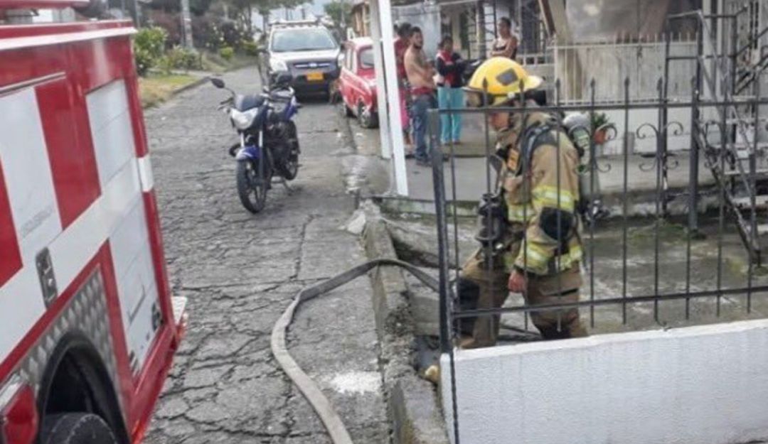 Emergencia en Dosquebradas: Desplome de una chimenea dejó como resultado cinco personas heridas