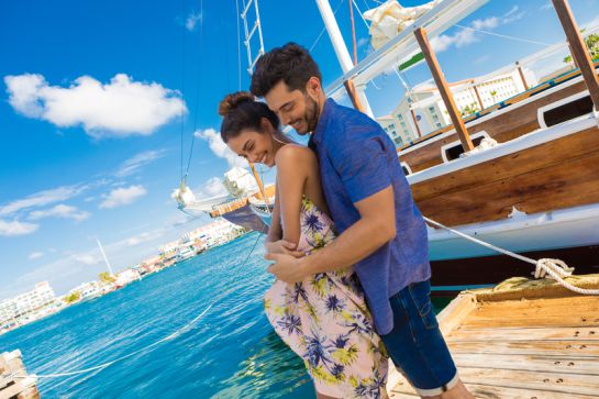 Las mujeres piden matrimonio: ¡Mujeres: seamos directas! Aruba las invita a pedirle matrimonio su novio Las mujeres piden matrimonio: ¡Mujeres: seamos directas! Aruba las invita a pedirle matrimonio su novio