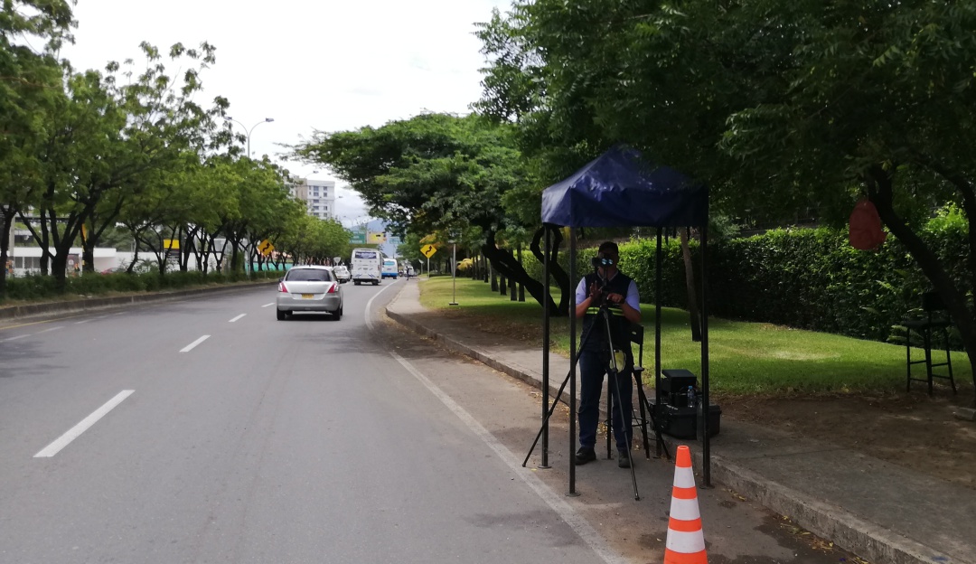 Sistema de Foto detenciones móviles en el municipio de Los Patios