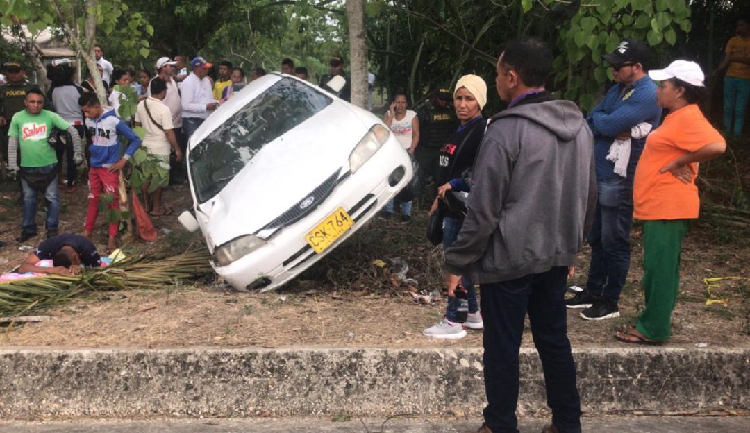 Accidentes tráfico: Un muerto y tres lesionados deja accidente de tránsito en Sucre