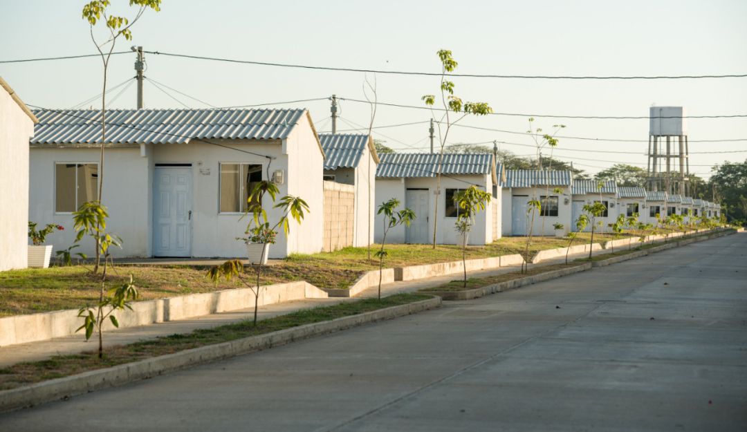 Gobierno en Bolívar: Fondo Adaptación gestiona proyectos de vivienda en Bolívar