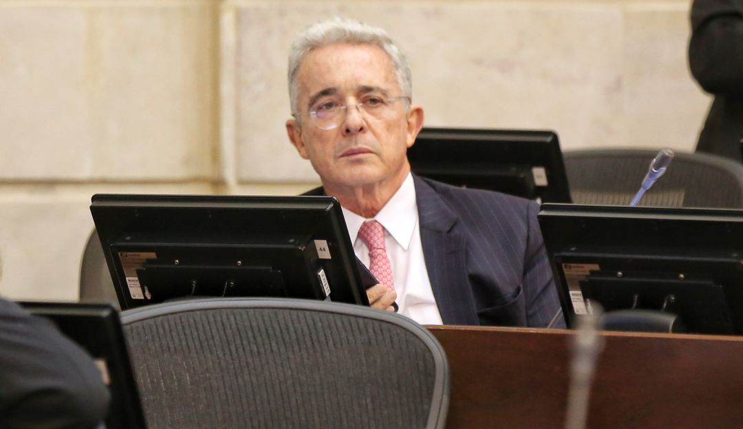 Alvaro Uribe Vélez denuncias: Montealegre y Perdomo ratifican primicia de Caracol sobre denuncia a Uribe