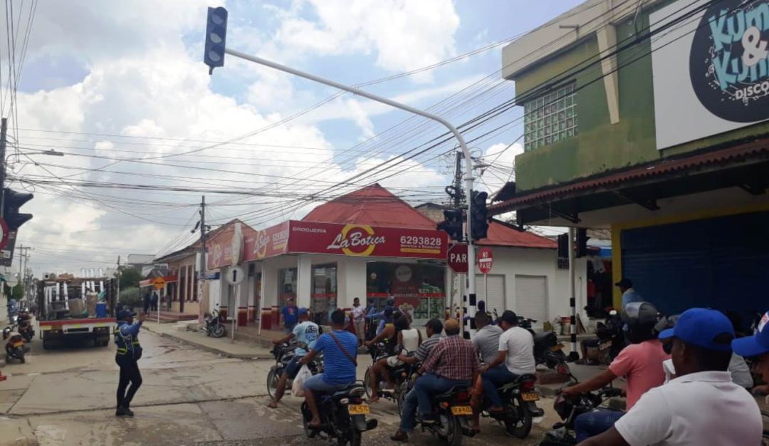Semáforos en Bolívar: Vías en Arjona- Bolívar ya tienen semáforos