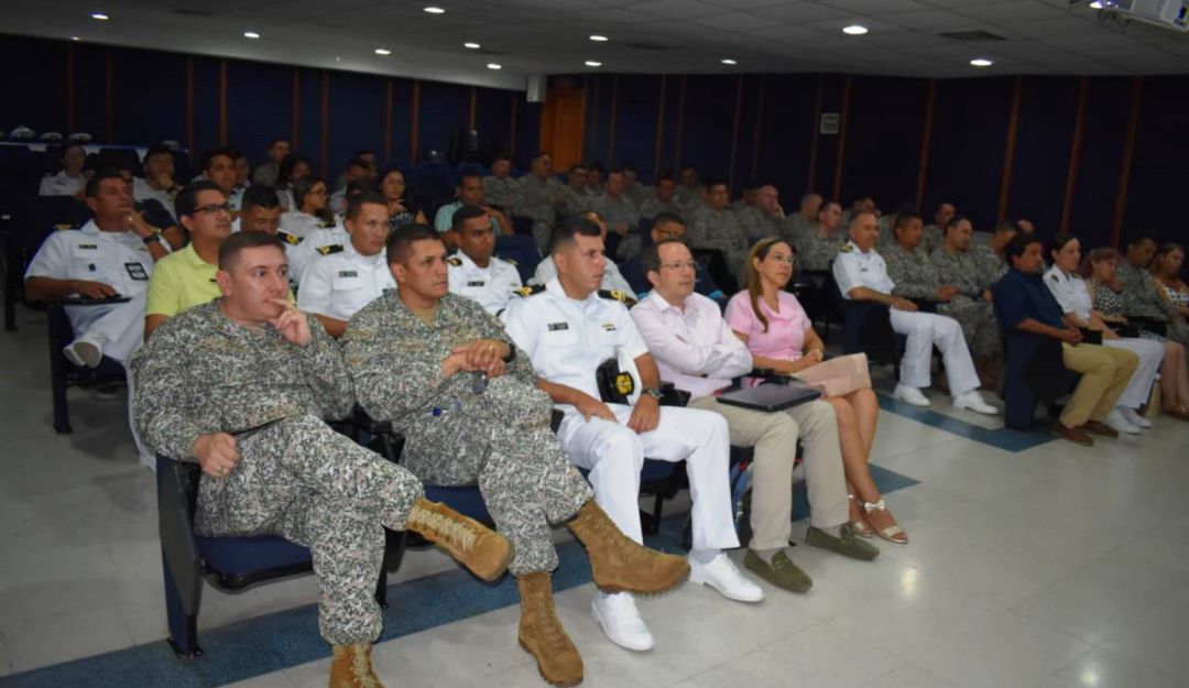 Capacitación Armada Nacional: Armada realiza conversatorio sobre minería submarina en Cartagena