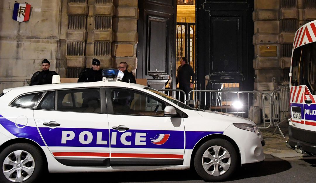 Posible caso de feminicidio en Francia: ¡Macabro hallazgo! Hombre viajaba con su esposa muerta en el baúl del carro