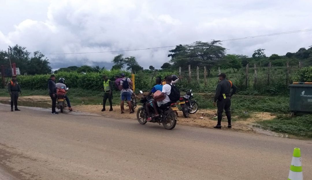 Policía conductores borrachos carreteras Bolívar: Policía sorprendió a 8 conductores borrachos en carreteras de Bolívar