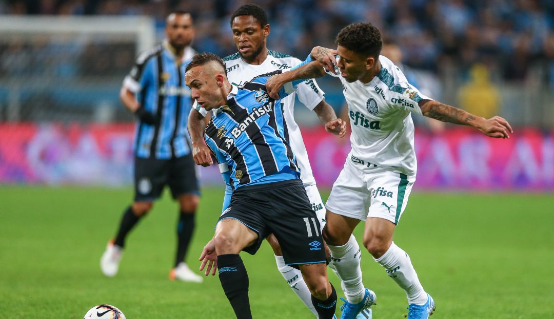 copa libertadores gremio palmeiras: Con golazo de Scarpa, Palmeiras gana a Gremio y se acerca a la semifinal