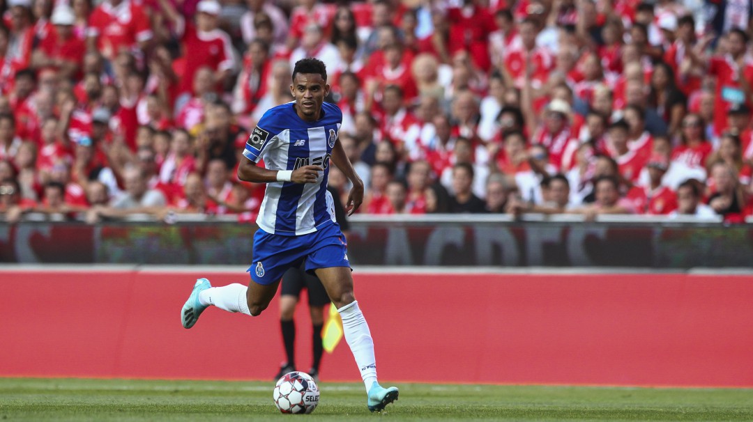 El Porto de Díaz y Uribe se llevan el clásico en casa del Benfica