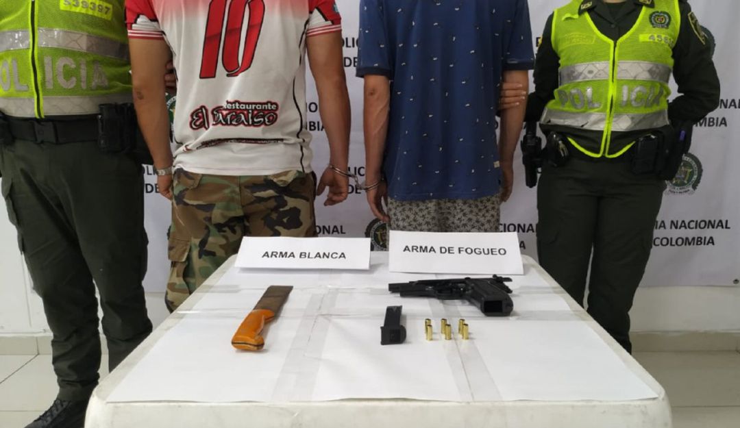 CAPTURAS MICROTRAFICO POLICÍA BUCARAMANGA ÁREA METROPOLITANA COCA MARIHUANA: En dos días la policía capturó 61 personas