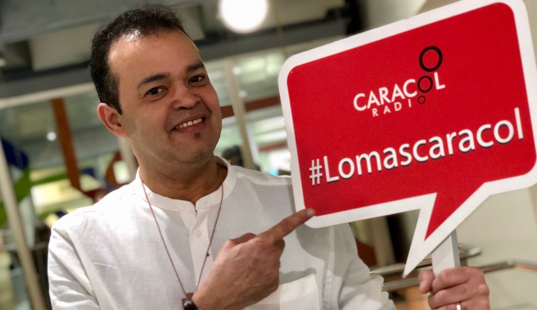 Alex Bueno rompe ausencia de 40 años sin visitar Colombia